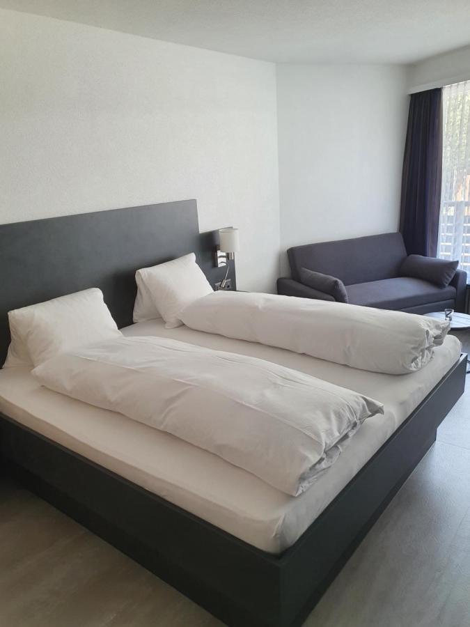 Dala Hotel & Apartments ลอยเคอร์บัด ภายนอก รูปภาพ