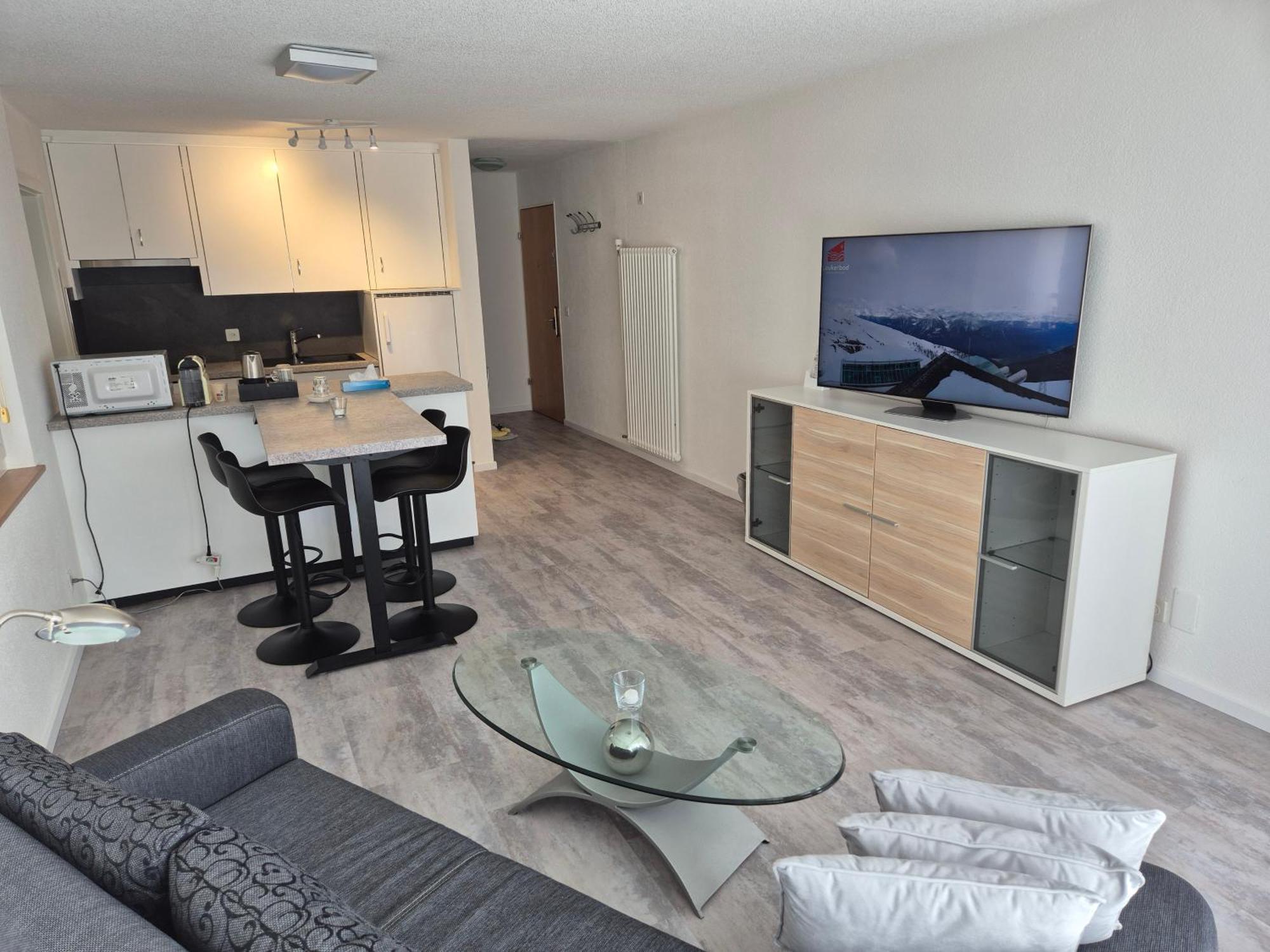 Dala Hotel & Apartments ลอยเคอร์บัด ภายนอก รูปภาพ